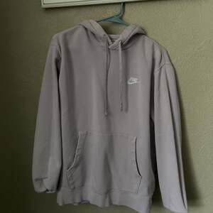 Nike Sportswear Club Fleece Pullover Hoodie Lavender